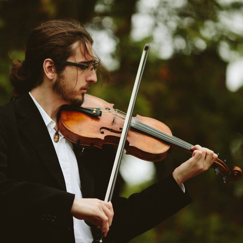 Daniel Faris: Violin