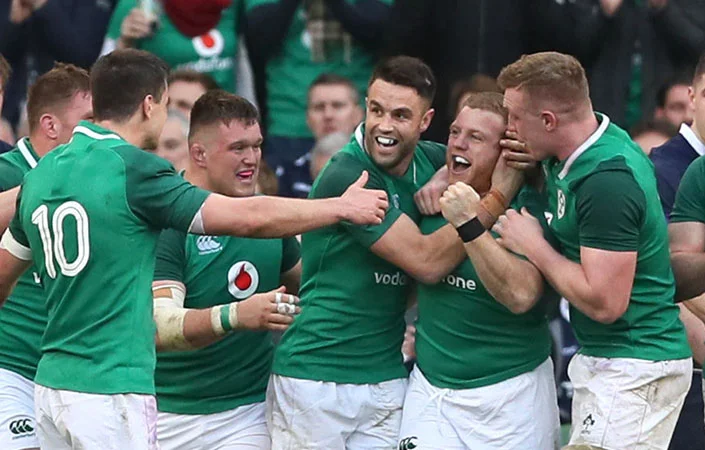 Irish players congratulate Sean Cronin after his try against Scotland.