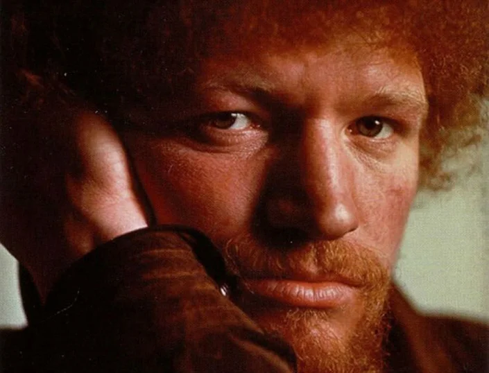 Luke Kelly died in 1984 at the age of 43. 