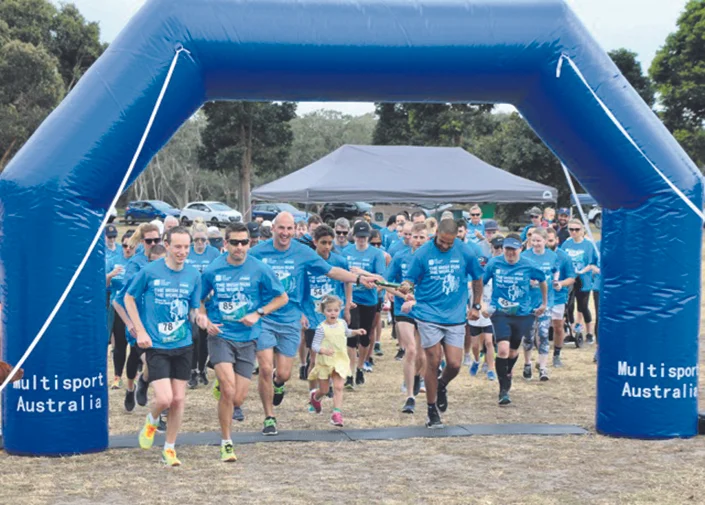 Tadhg Kennelly and former Sydney Swans team-mate Michael O'Loughlin at the 2017 Sydney 5k run.