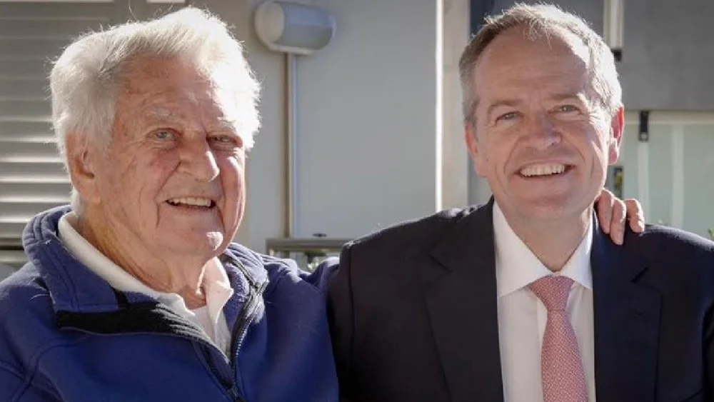 The late Bob Hawke pictured recently with current labor leader Bill Shorten.