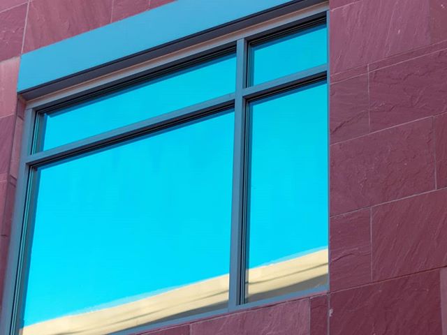 Getting to that point of not posting as often because of school work. But heres this shotbof a building window.
.
.
.
#moodygrams #ig_capture #ig_color #colorful #canon80d #canonwhatelse #canon_photo #photographer #igtones #agameoftones #houseoftones