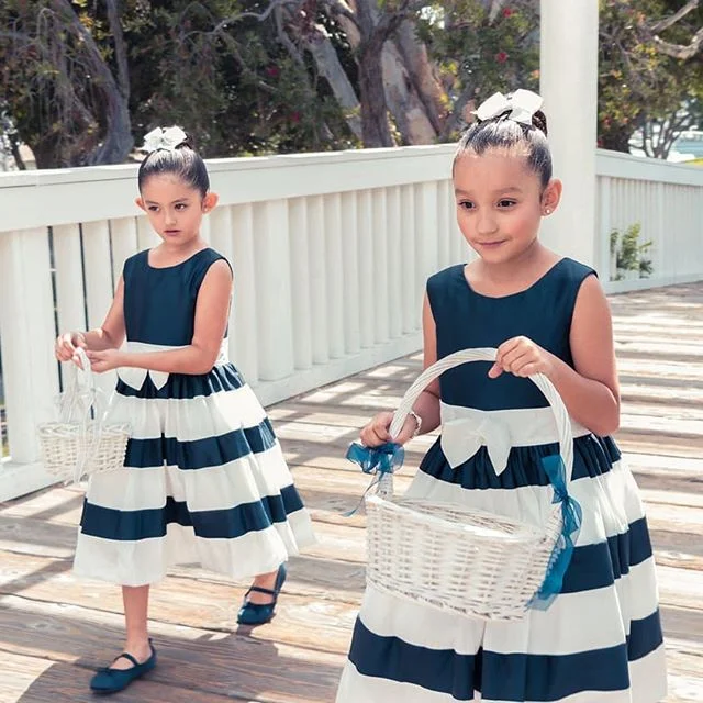 I really enjoyed shooting here 😍
.
.
.
#socalwedding #weddingphotography #weddingphotographer #twinsisters #twinsofinstagram #canon80d #canon_photo #canonwhatelse #ig_capture #ig_color #ig_fotogramers #youpic #marinadelrey #freelancephotographer #ed