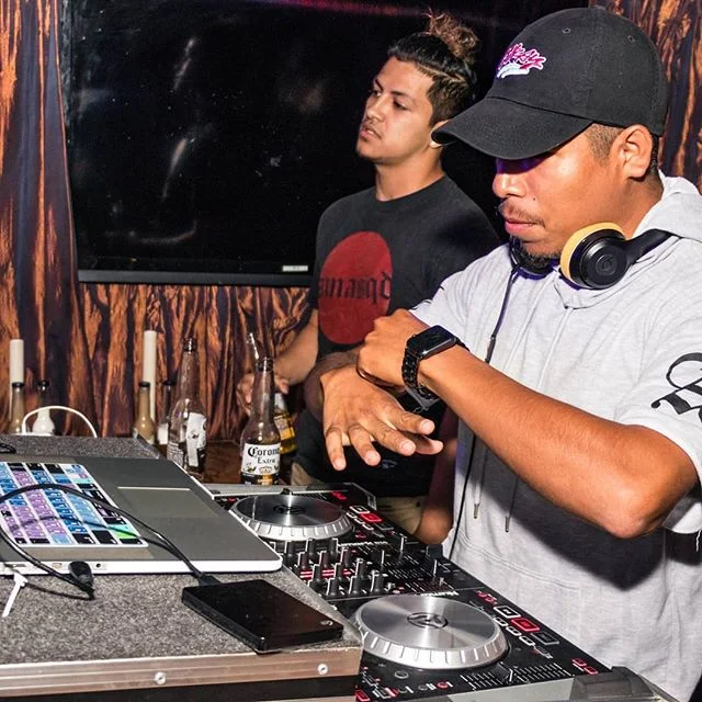 Getting ready for tonights event 🙌🏼
Gonna do it all over again tonight! 👌🏼
.
.
.
#wednesdaynight #turnup #turnt #DJPicazzo #djlife #deejay #photography #ig_capture #nightlife #losangelesgrammers #hermosabeach #californiavibes #calivibes #canon80d