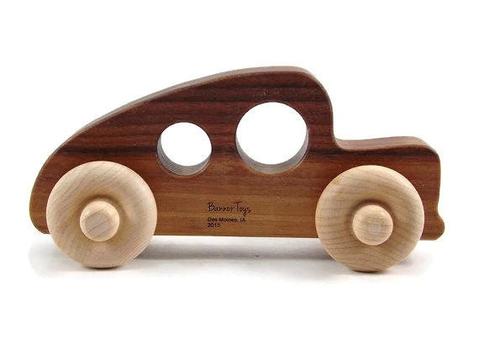 THE WOODEN TOY.jpg