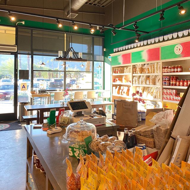 It&rsquo;s hard to find an east coast caliber 🇮🇹 deli in #socal. This place is 🌵🌴💎 !