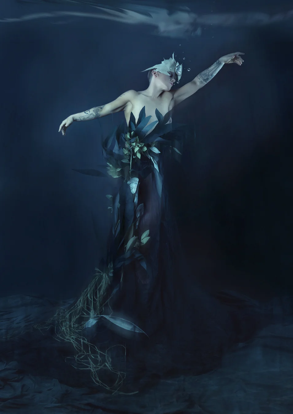Images by Lori Cicchini / Models Jo Cochrane, Amy-Leigh Knight