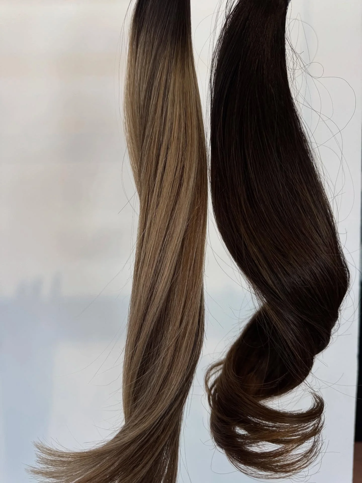 ✨ Extensions deserve a little extra love ✨ We&rsquo;re thinking about creating exclusive Extension Care Kits filled with our favorite products&mdash;everything you need to keep your extensions looking flawless&mdash;at a discounted rate.

Would you b