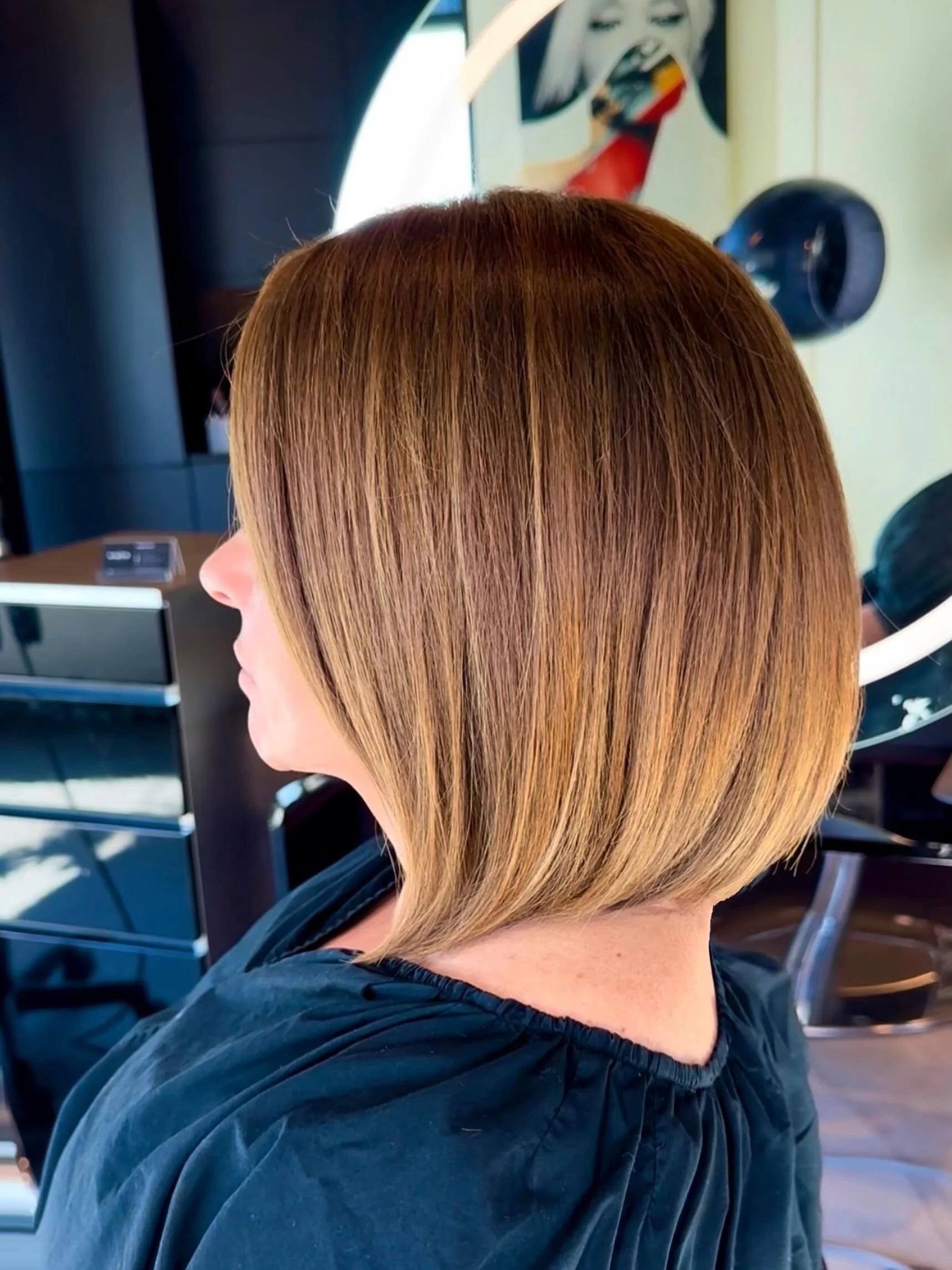 2026 is officially the year of the bob ✂️
From sleek blunt cuts to soft layered French bobs, textured bobs, and jawline shags -there&rsquo;s a version for every vibe. Effortless, chic, and impossible to ignore. Which bob are you booking next? 🤍 #Bob