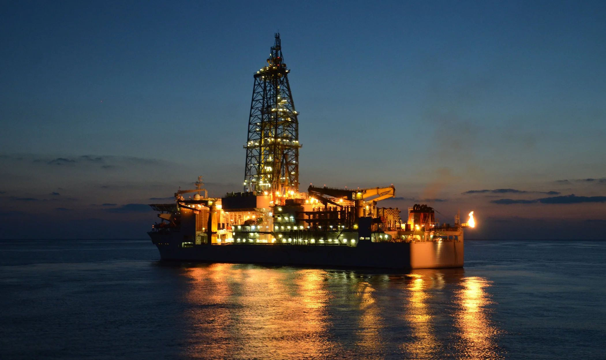 Showcase Farley Riggs drilling machine boat ocean night