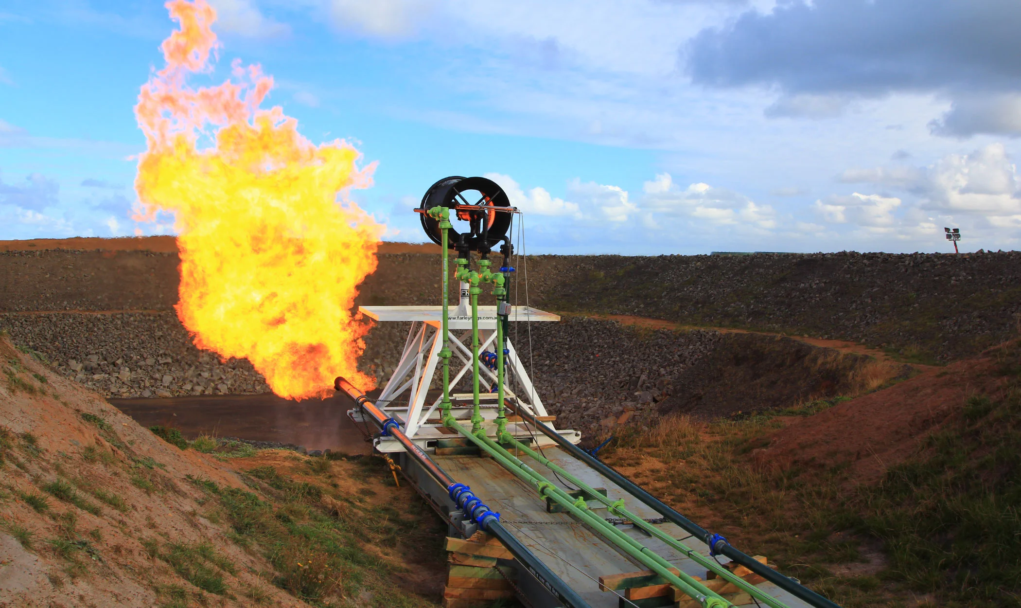 Showcase Farley Riggs drilling machine equipment fire