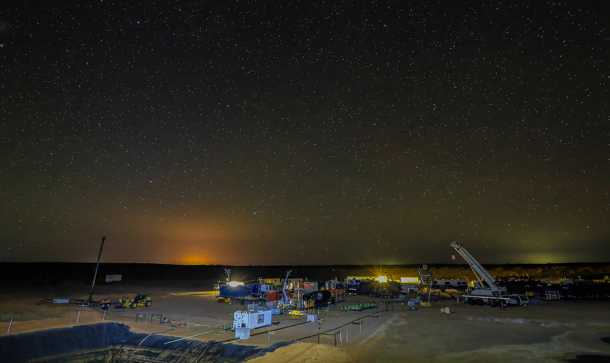Farley Riggs showcase drilling machine equipment Australia night stars