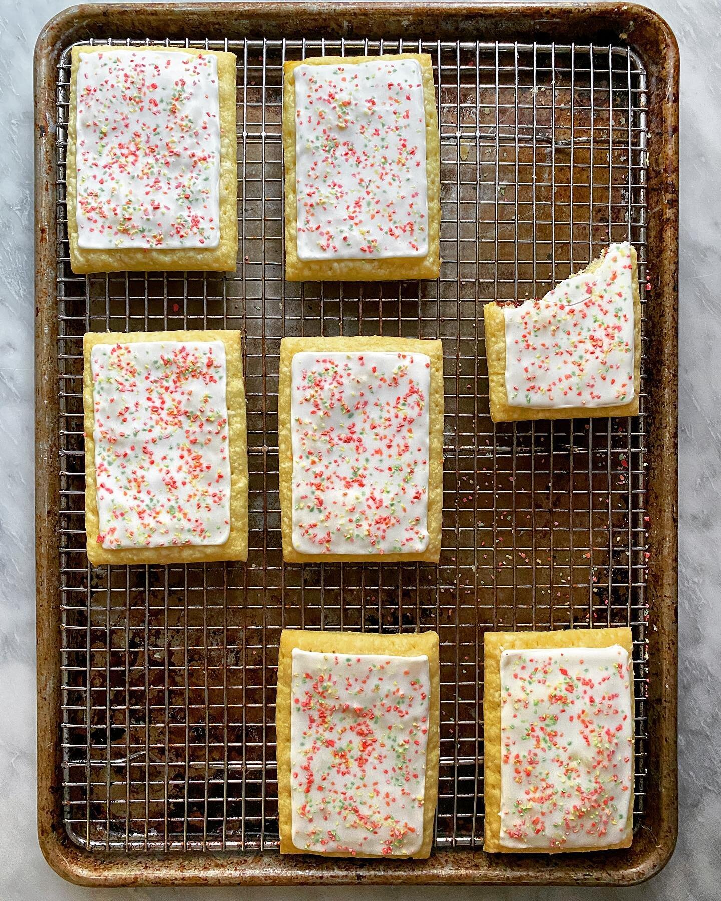 A call to all bakers! Gourmet Makes has left the test kitchen and entered our homes, and now you can bake right alongside me as I revisit favorite recipes from the series. First up: 🍓pop tarts! We&rsquo;ve posted the recipe online (link in bio), so 