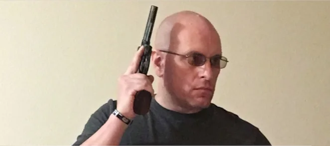 Pic-Me Revolver.jpeg