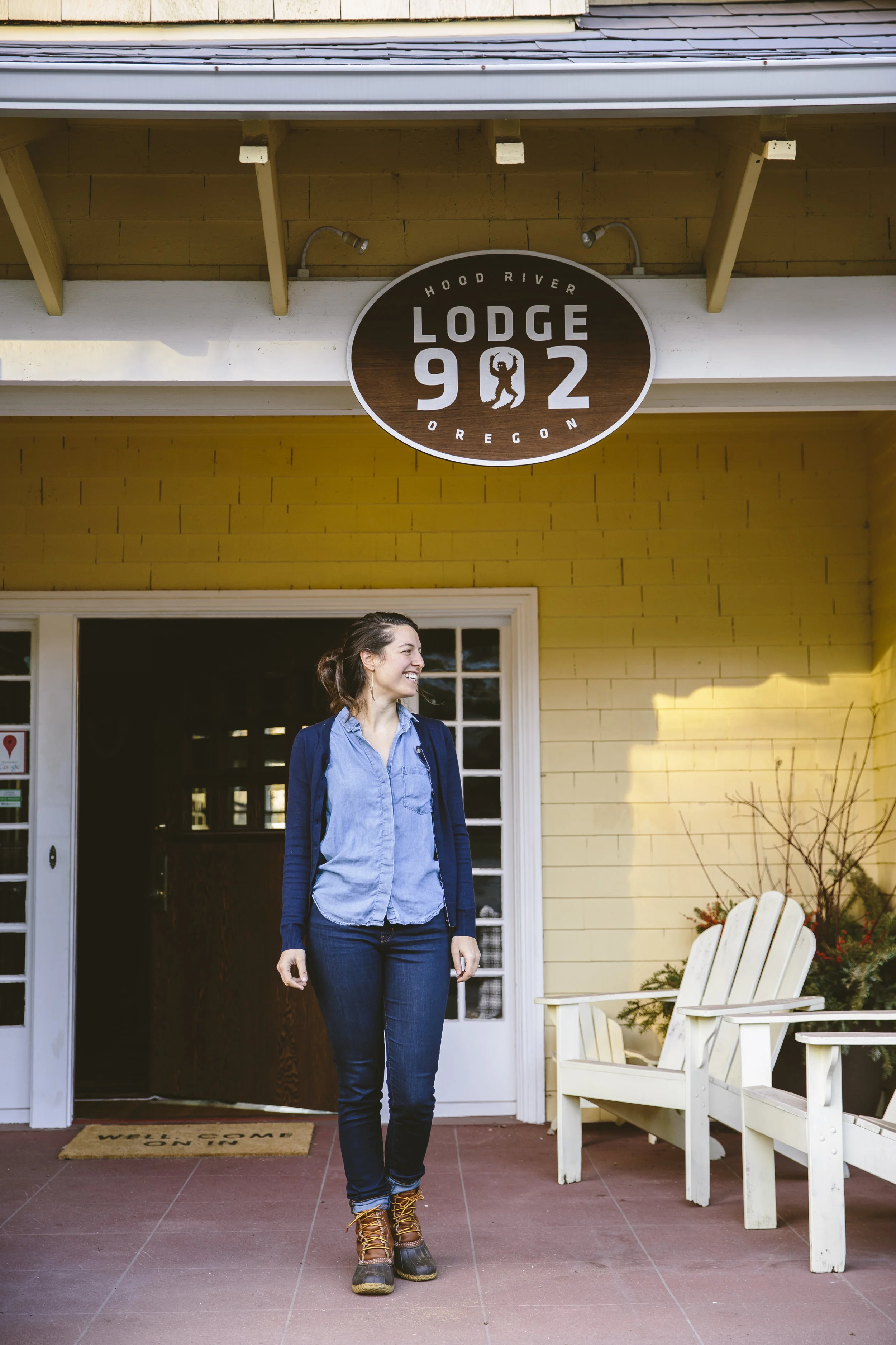 Six uniquely-styled bedrooms with ensuite bedrooms and a scrumptious breakfast inside.