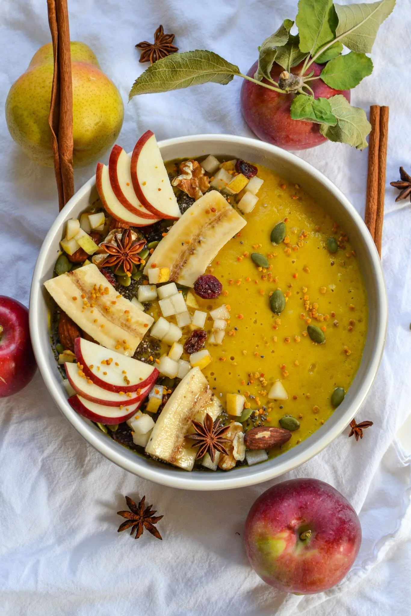 Pumpkin Turmeric Chai Smoothie Bowl