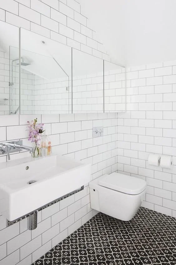 Best Bathroom Store: The Royal Flush 