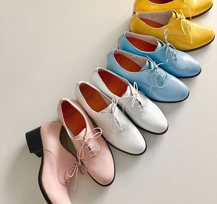 Best Shoe Store: gravitypope