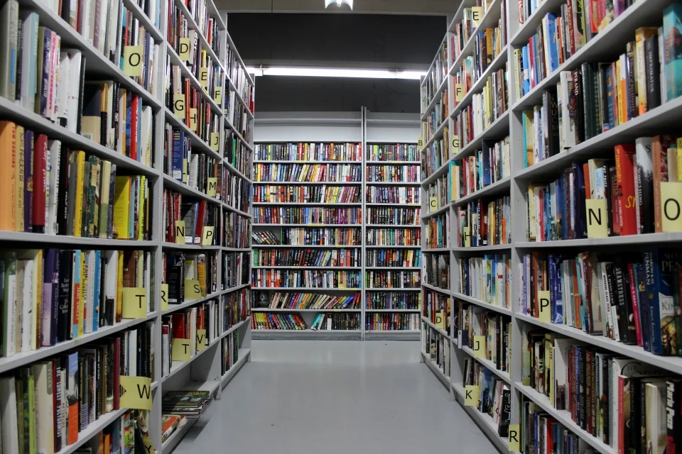 Best Bookstore: Fair's Fair Books