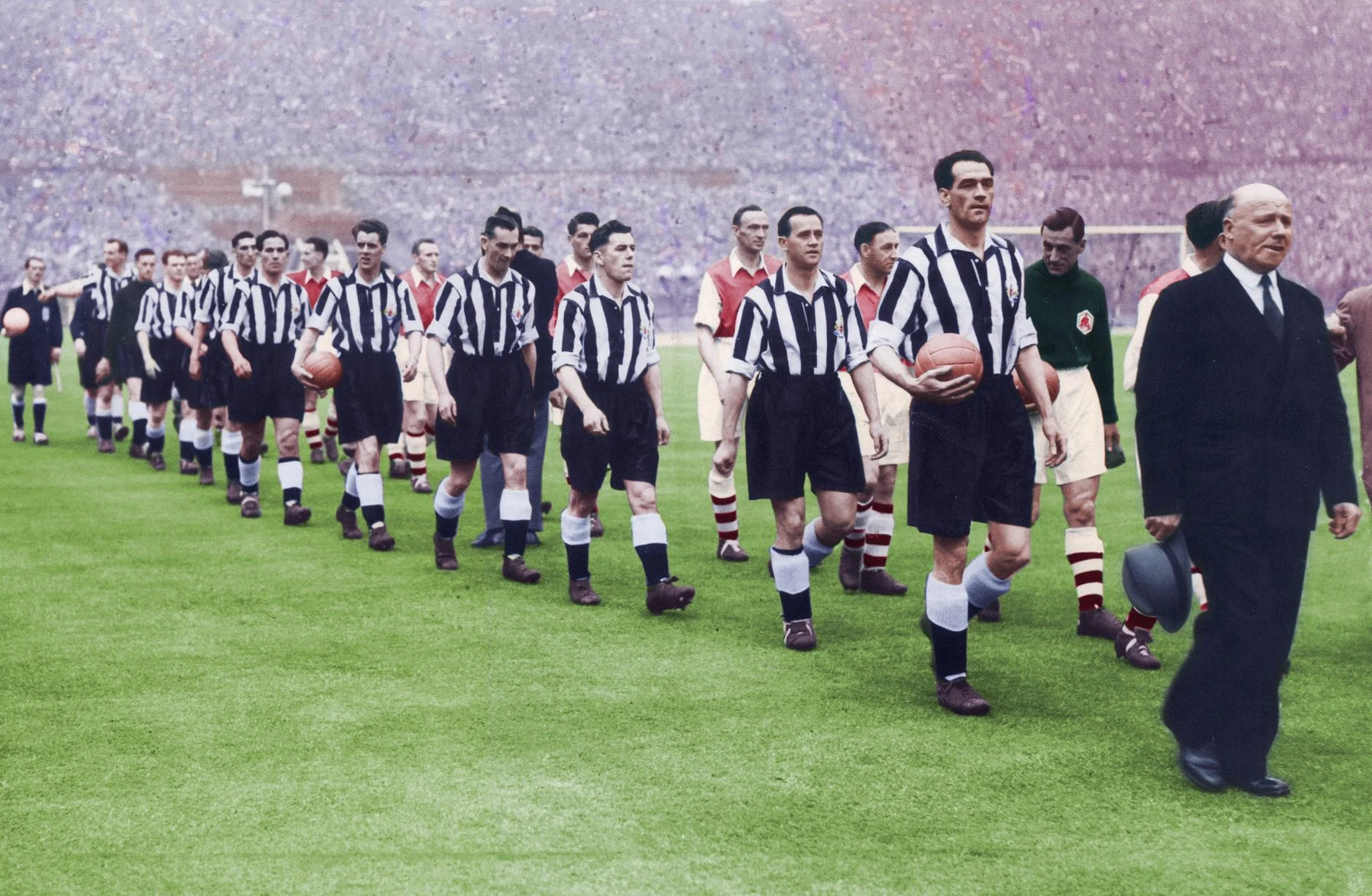 FA CUP 4.jpg