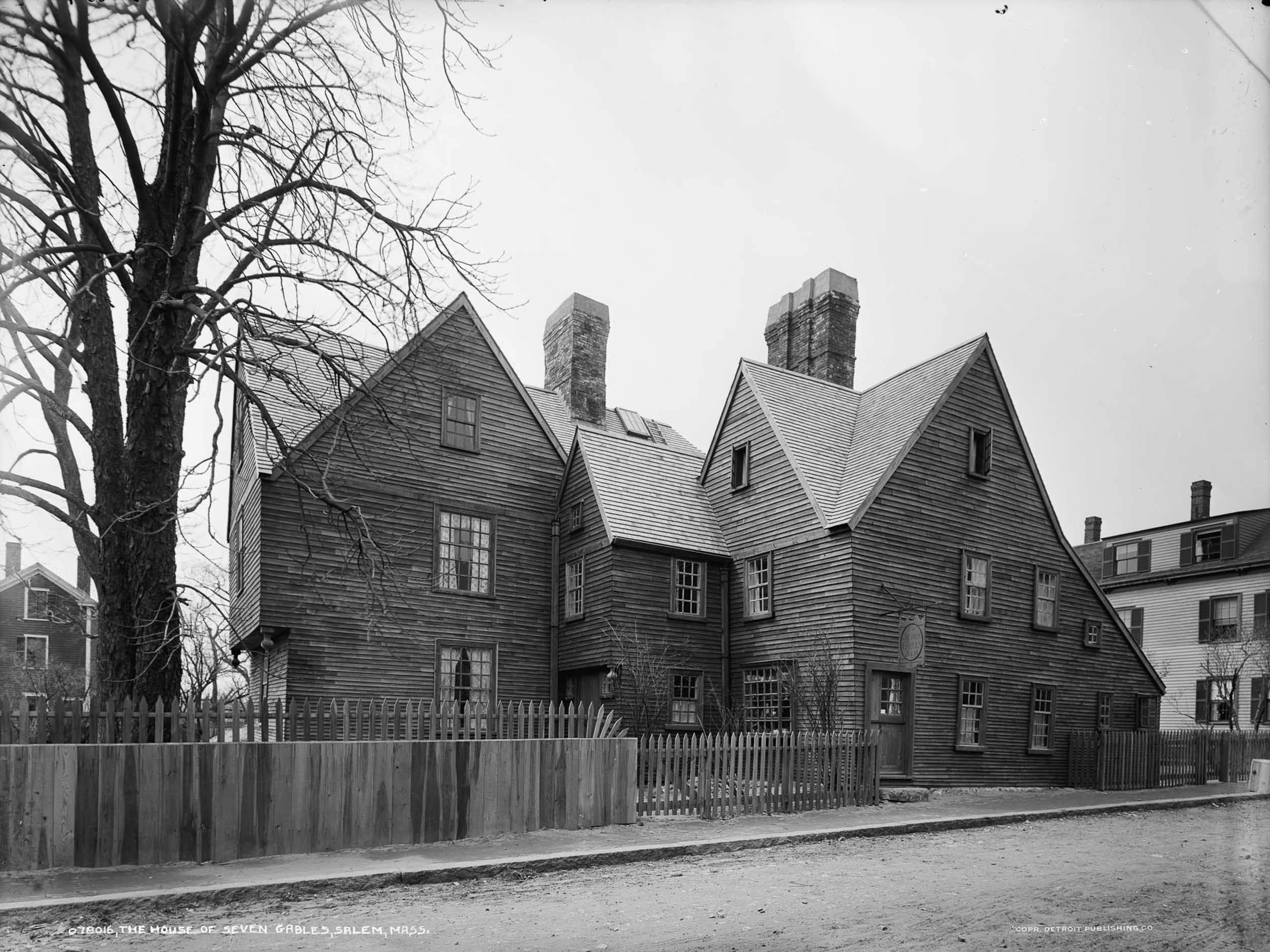 WEB_!PHOTO_ca.1915.jpg
