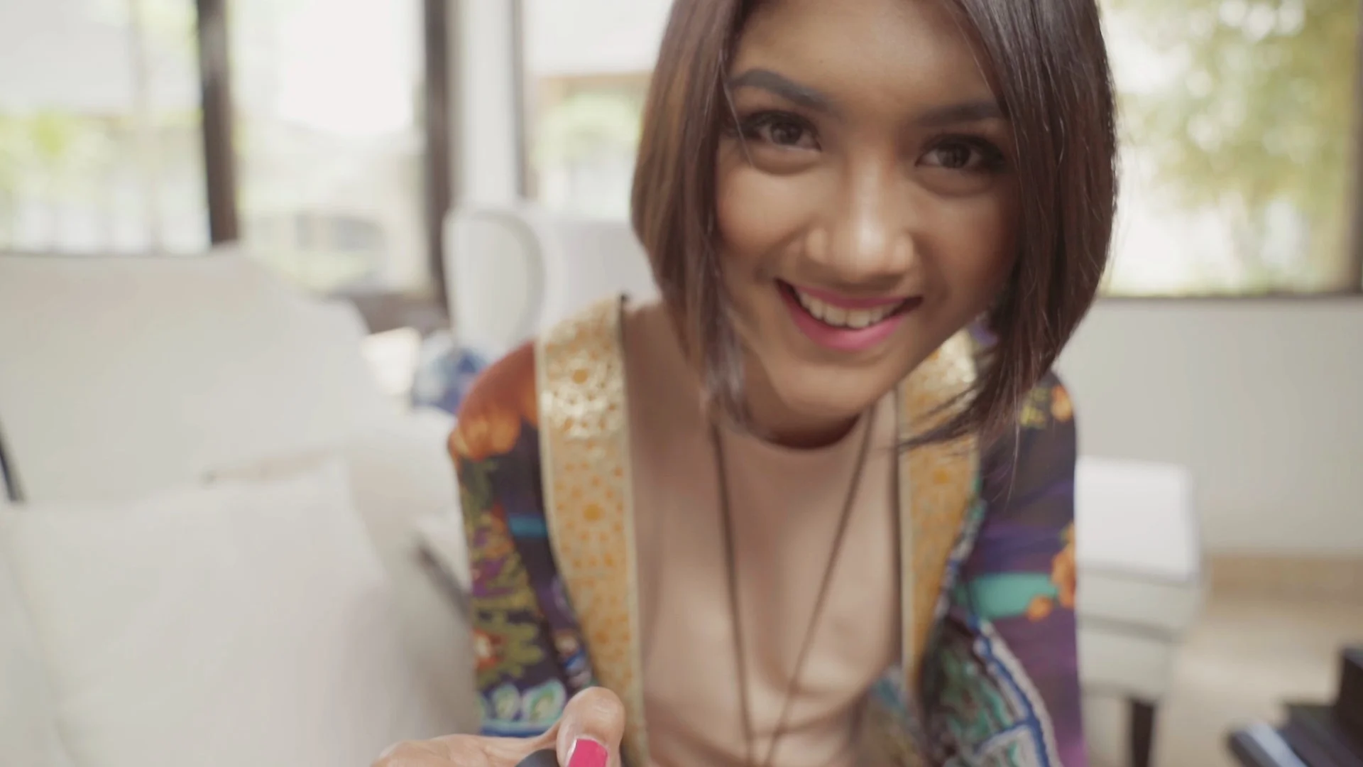 30 detik tanpa running text.mp4_snapshot_00.18_[2017.07.21_20.01.17].jpg