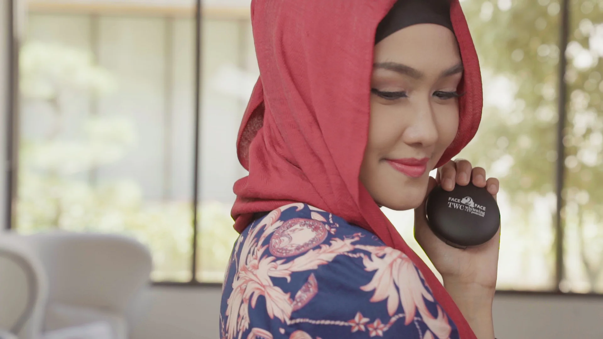 Sequence 08.00_00_44_15.Still002.jpg