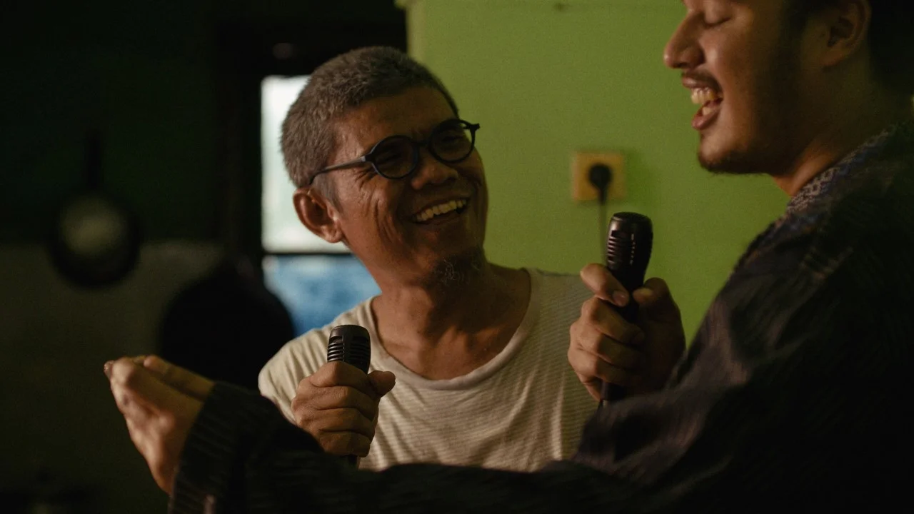 Sequence 03.00_00_44_23.Still005 (Small).jpg