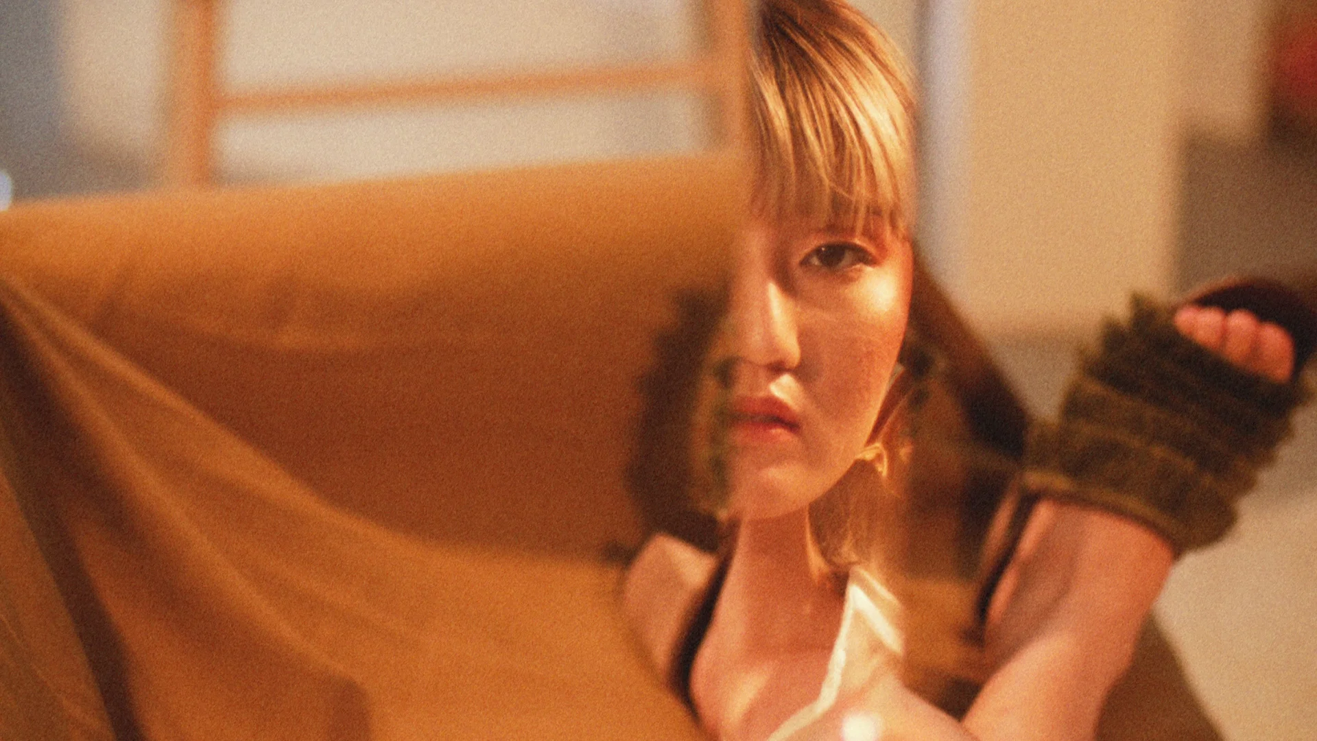 Sequence 01.00_00_39_16.Still007.jpg