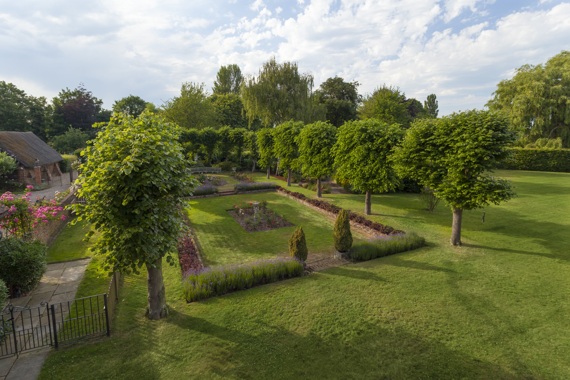 GROUNDS 4.jpg