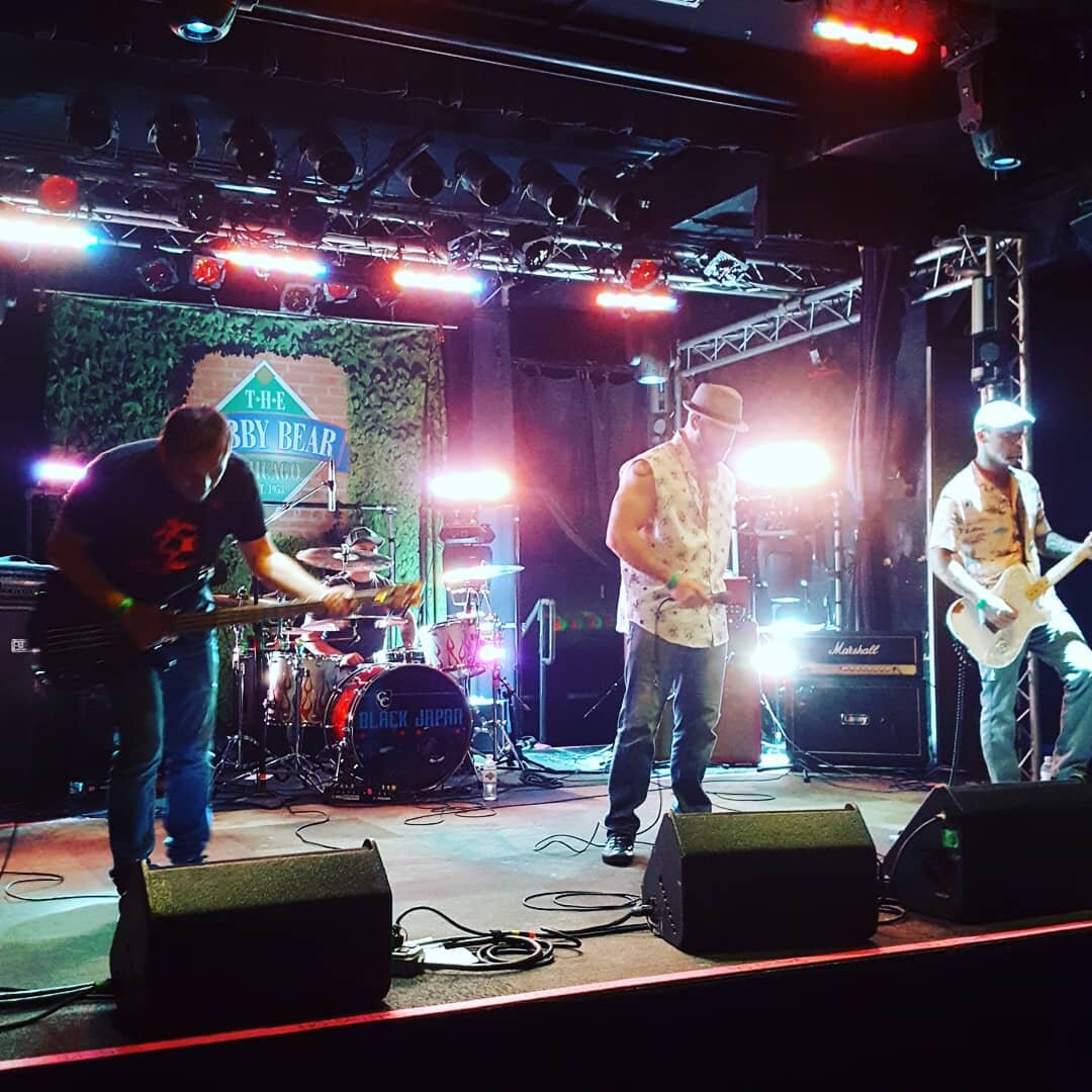 @black_japan_music closing out the night. There's still time to get here!!