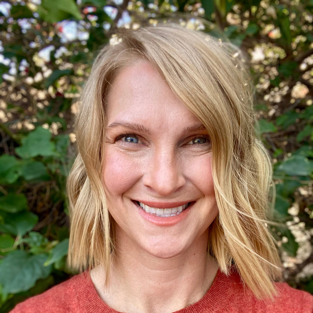 Author Interview  with Meredith Miller- Wonder: 52 Conversations To Help Kids Fall In Love With Scripture