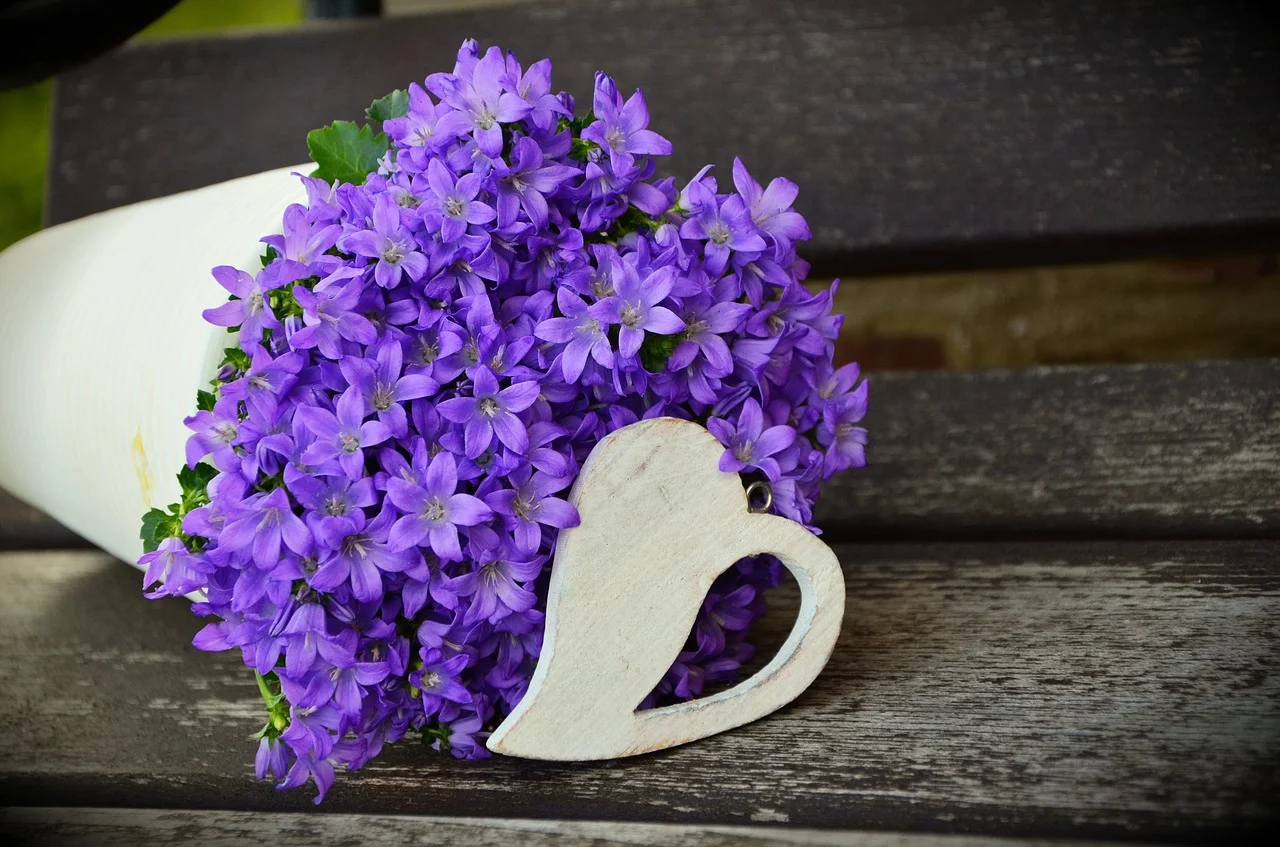 flowerpot-1372450_1280.jpg
