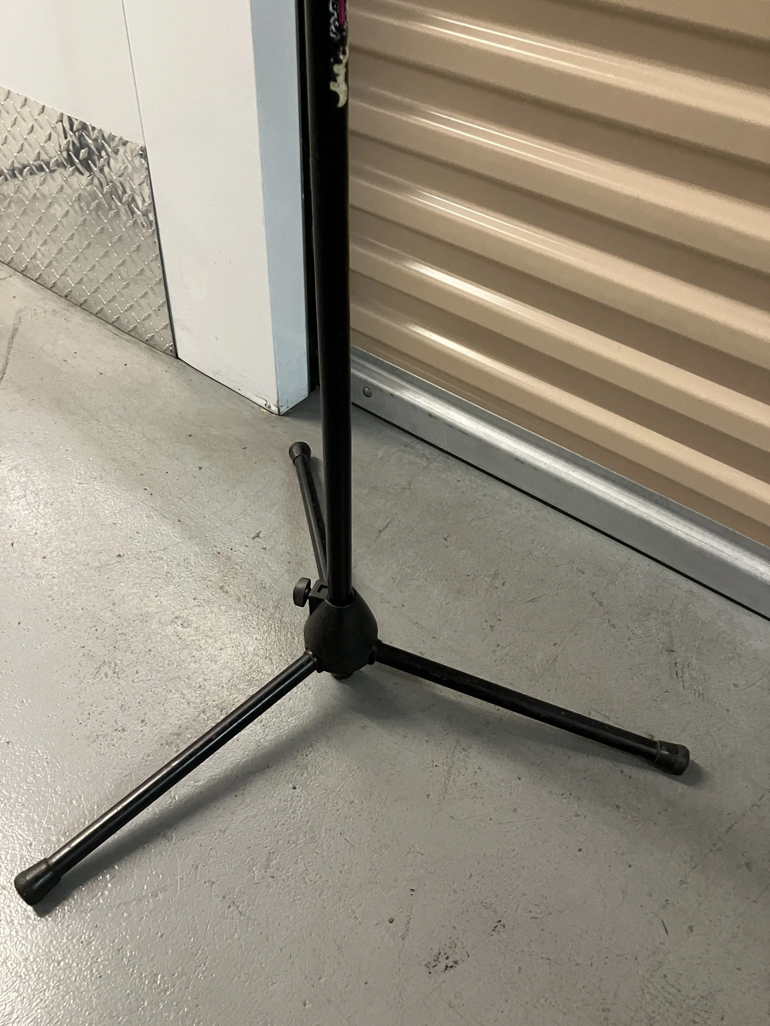 Mic Stand 2 base.JPG