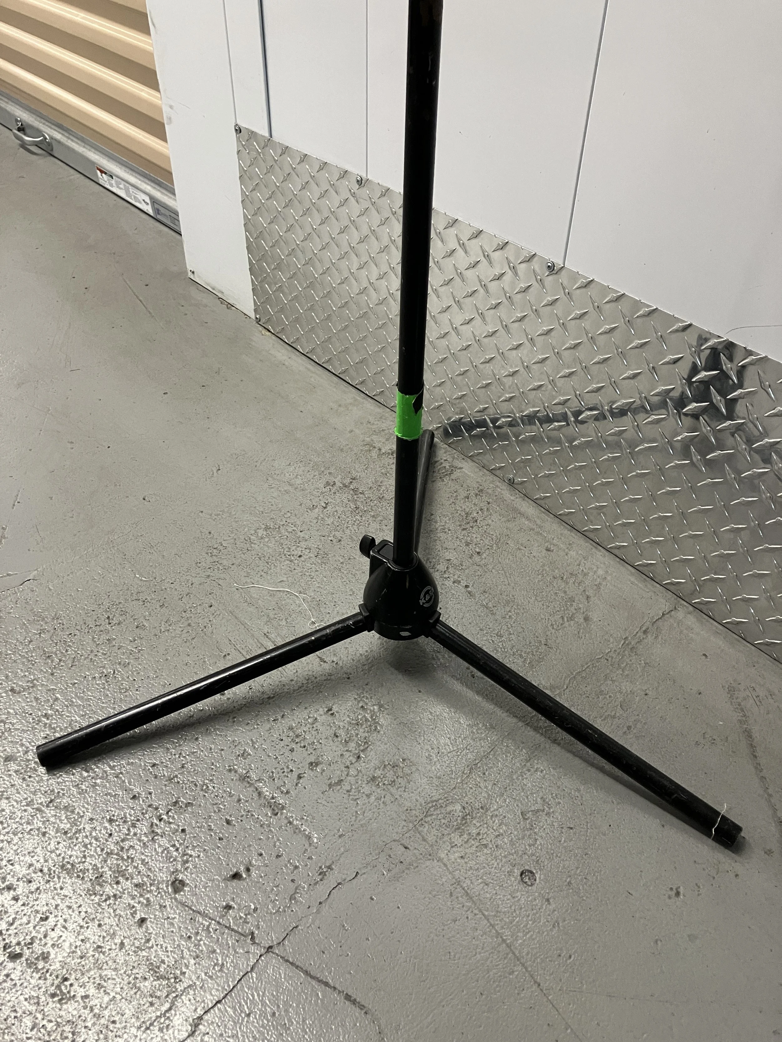 Mic Stand 1 base.JPG