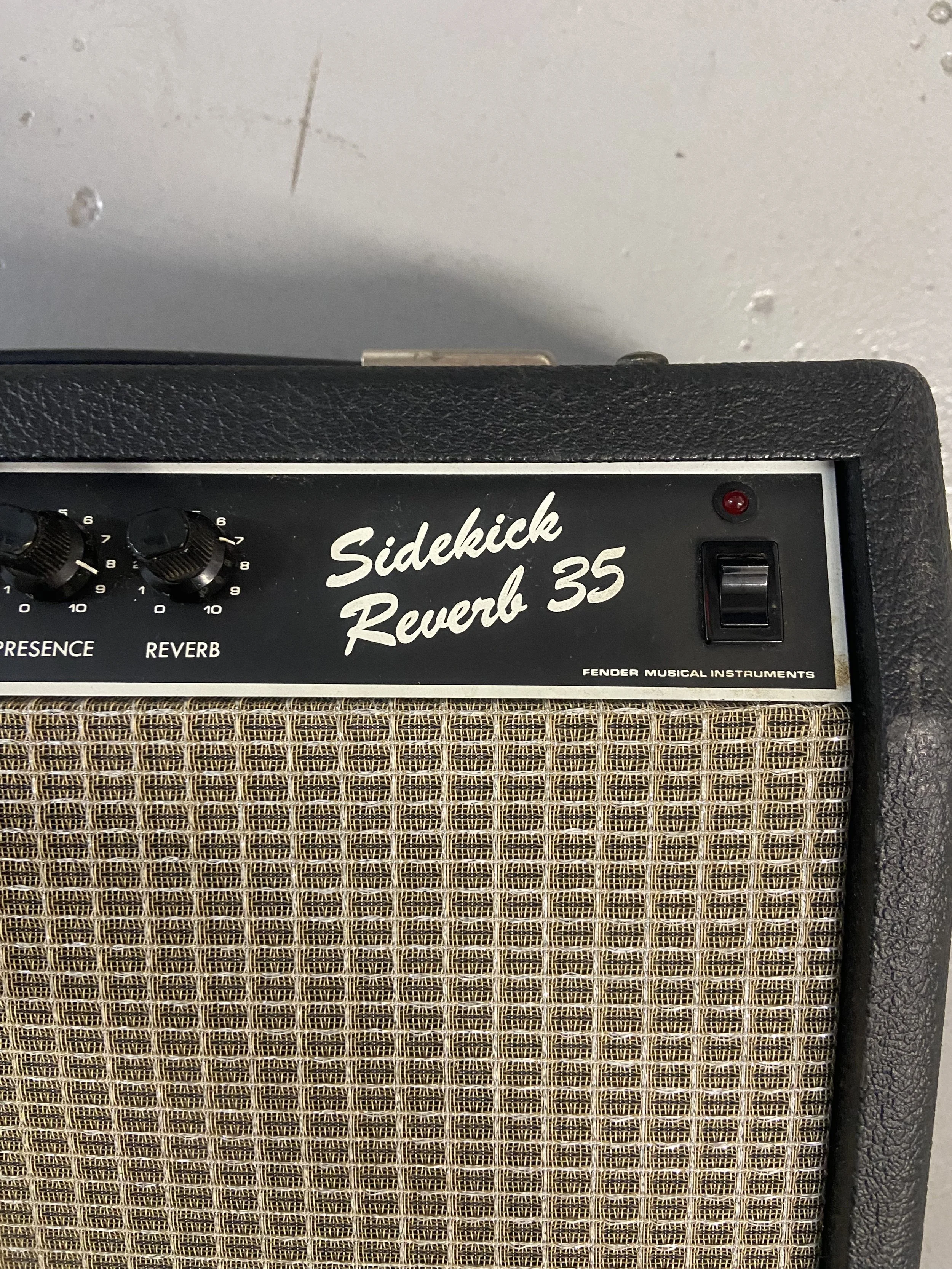 Fender Sidekick Reverb 35(1).jpeg