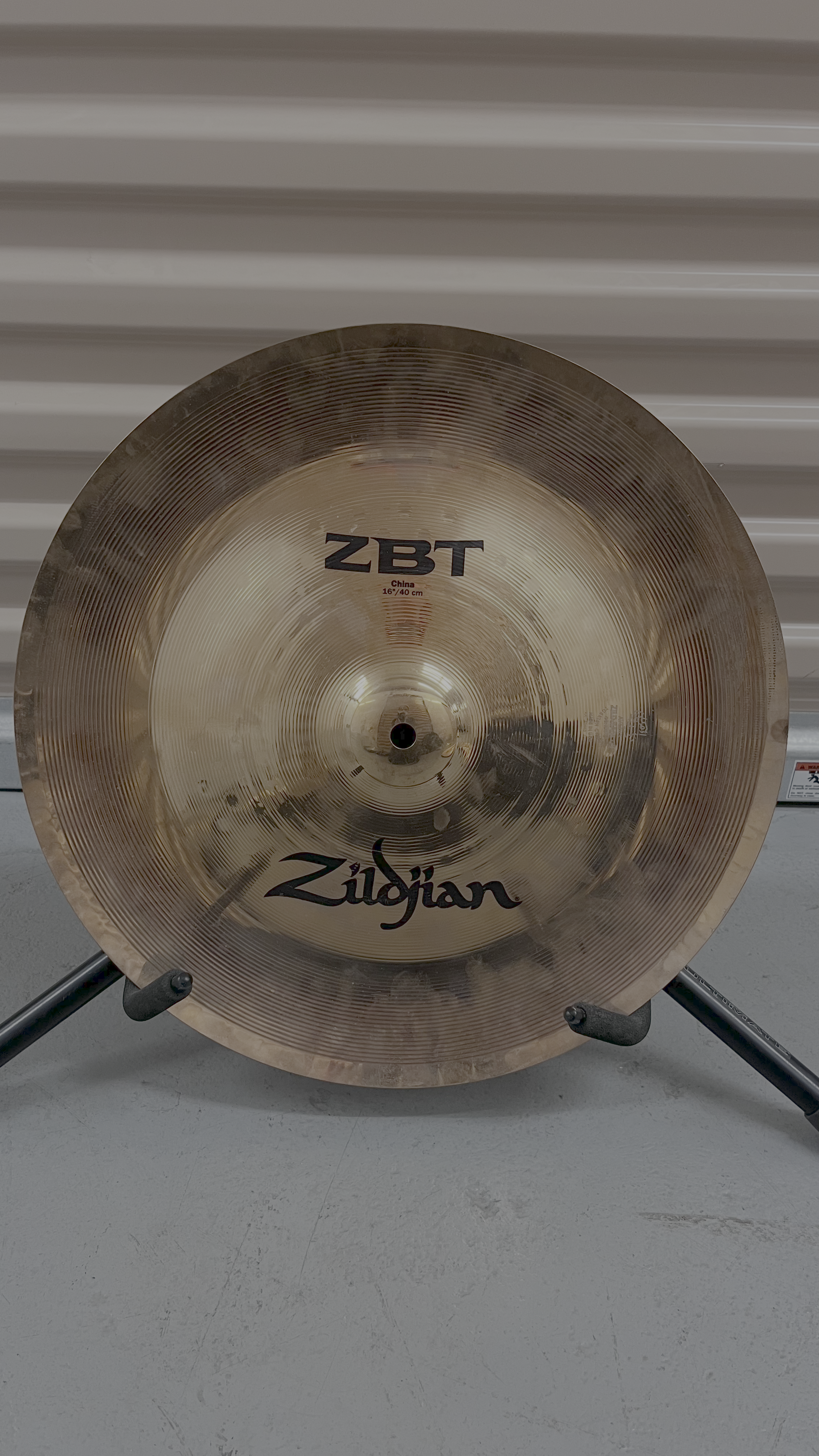 china zildjian zbt 16in front(1).png