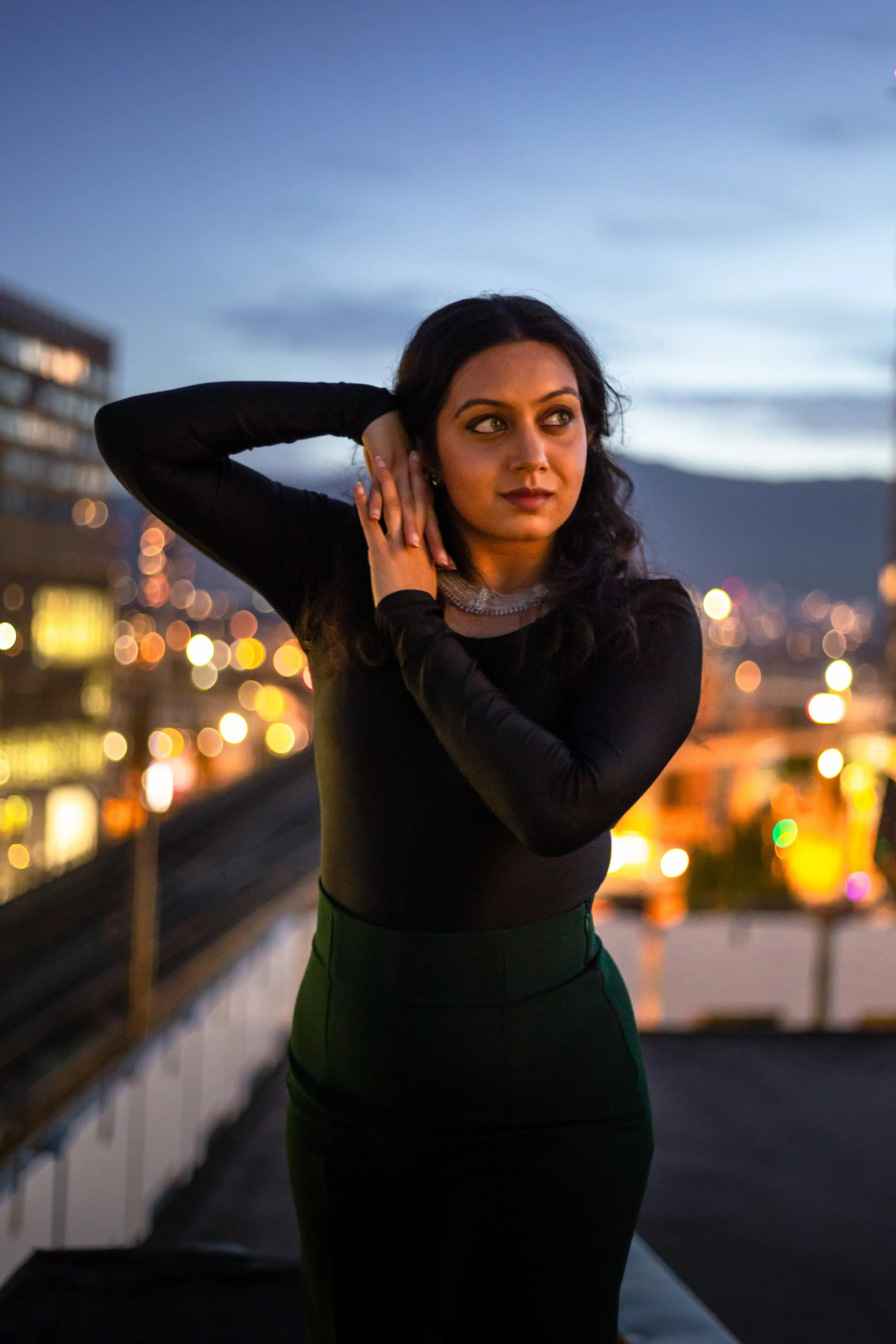 MAITHILI PATEL
Maithili Patel is a Kathak dancer and choreographer based in New Jersey. Under the mentorship of her Guru, Dr. Pali Chandra, she has been fortunate to share her work globally (Dubai Kathak Festival, London Parliament House of Lord