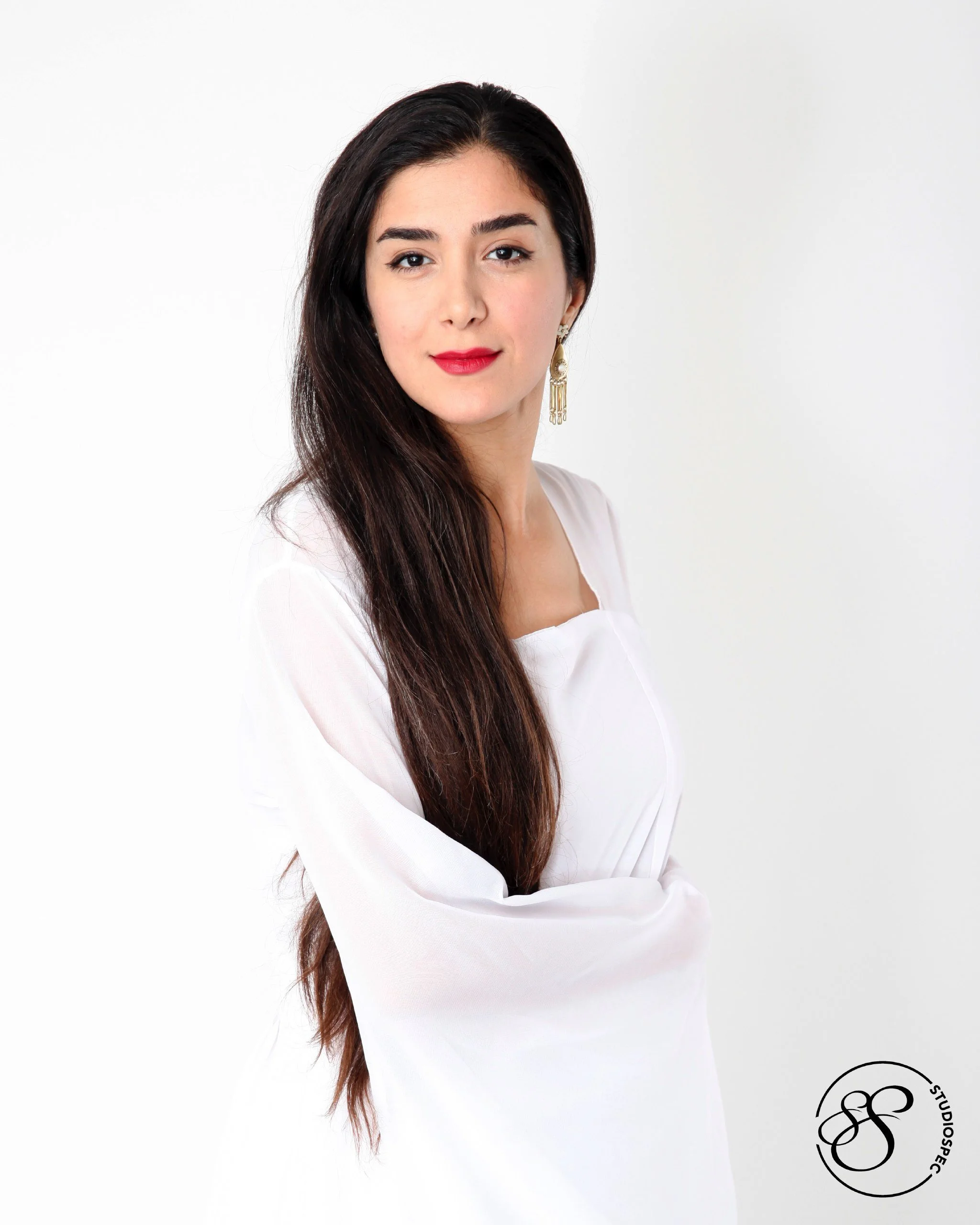 RAHA
Raha is a passionate dancer dedicated to preserving and sharing the rich traditions of Iranian/Persian dance with audiences worldwide. Trained in classical and regional styles, she weaves cultural heritage into her performances, blending st