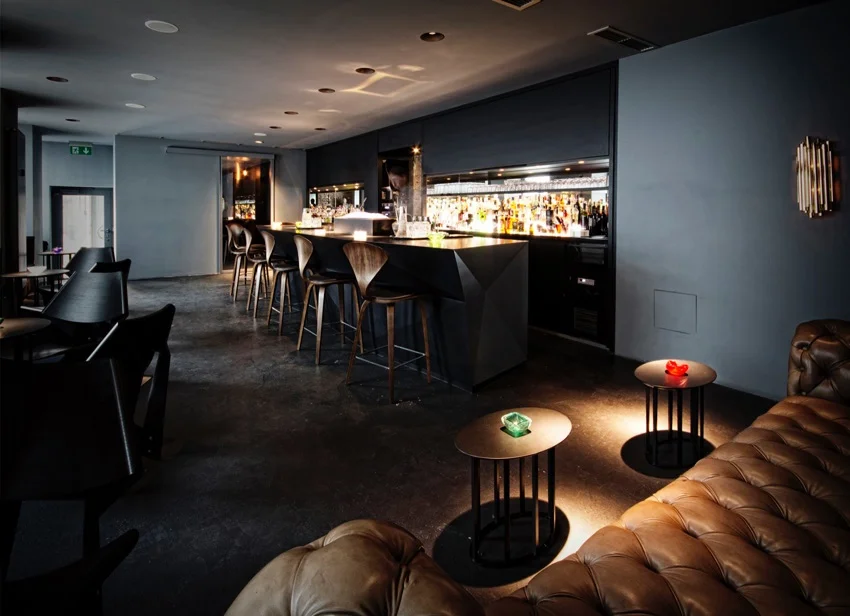 Pournoir - The Parlour Bar 04