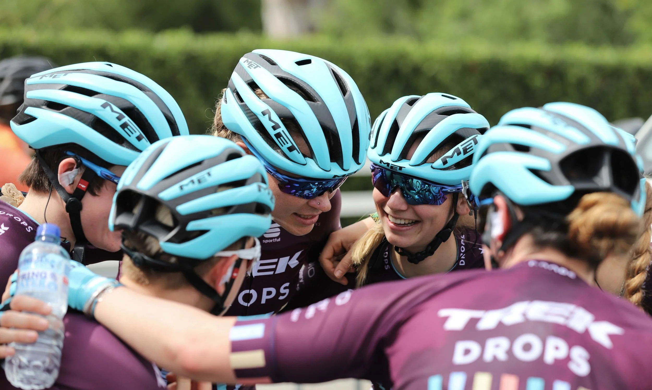 trek-drops-santos-womens-tour-stage-1-trekaus-9SocialWebsiteImage.jpg
