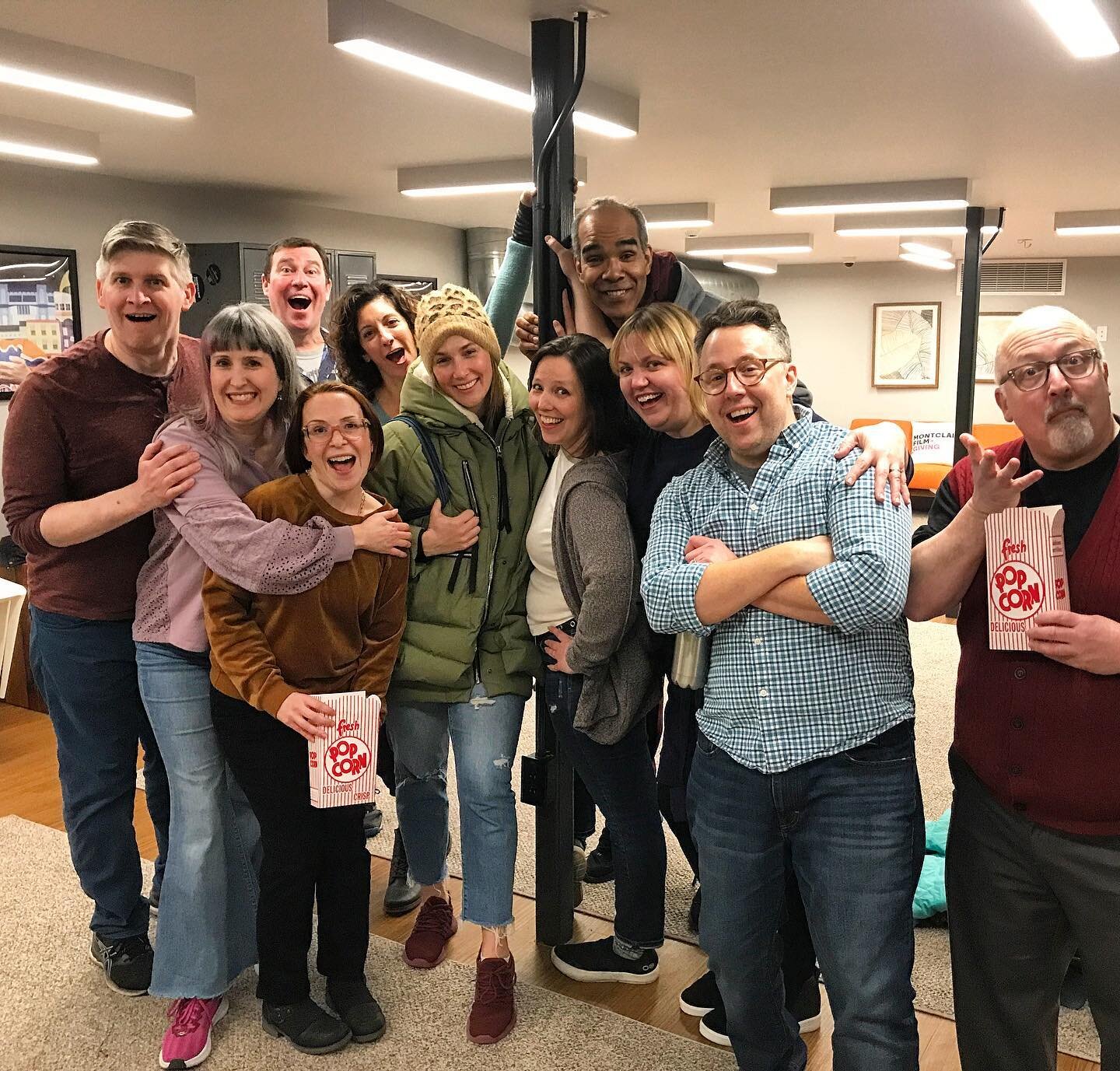 Montclair Improv Comedy! I mean&hellip; how lucky am I to share the stage with these amazing people. 🤗

#montclairimprovcomedy #montclairimprov #montclairnj #nj #improvgame #performingarts #comedicimprovisation #improvisation #theatergames #bloomfie