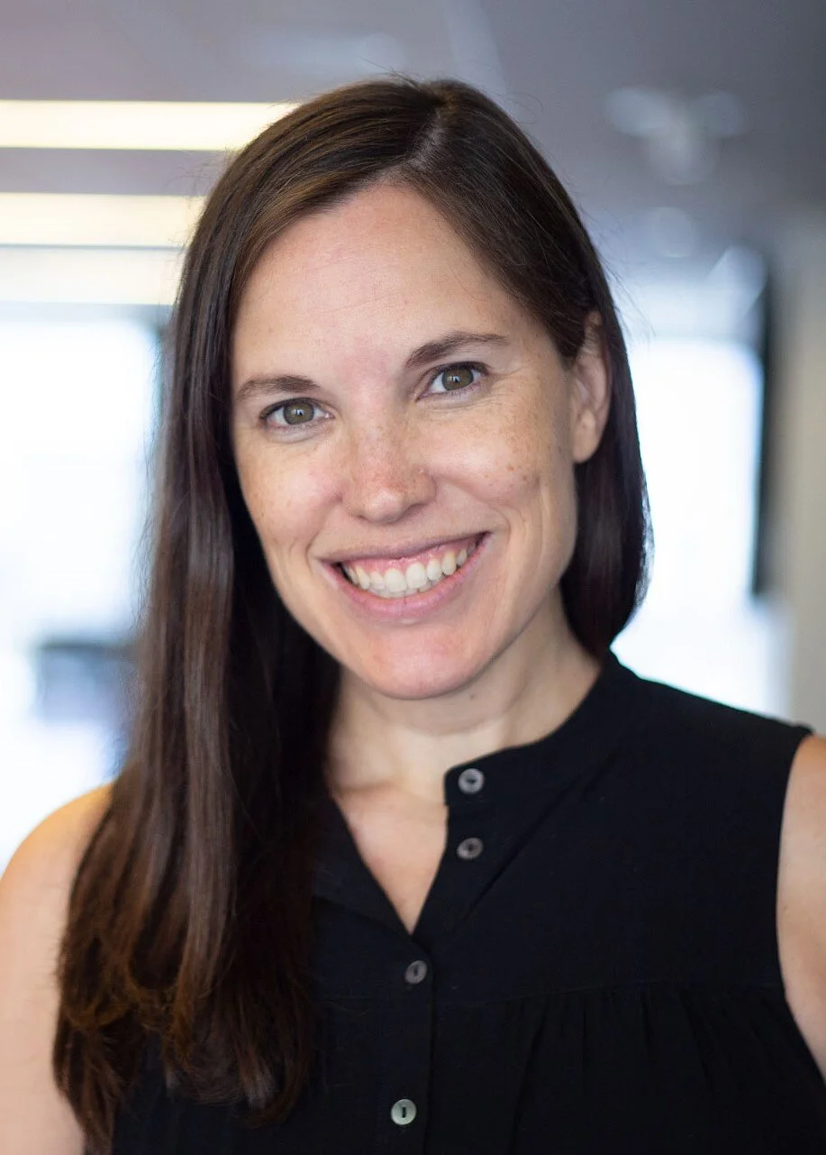 headshot - cropped.jpg