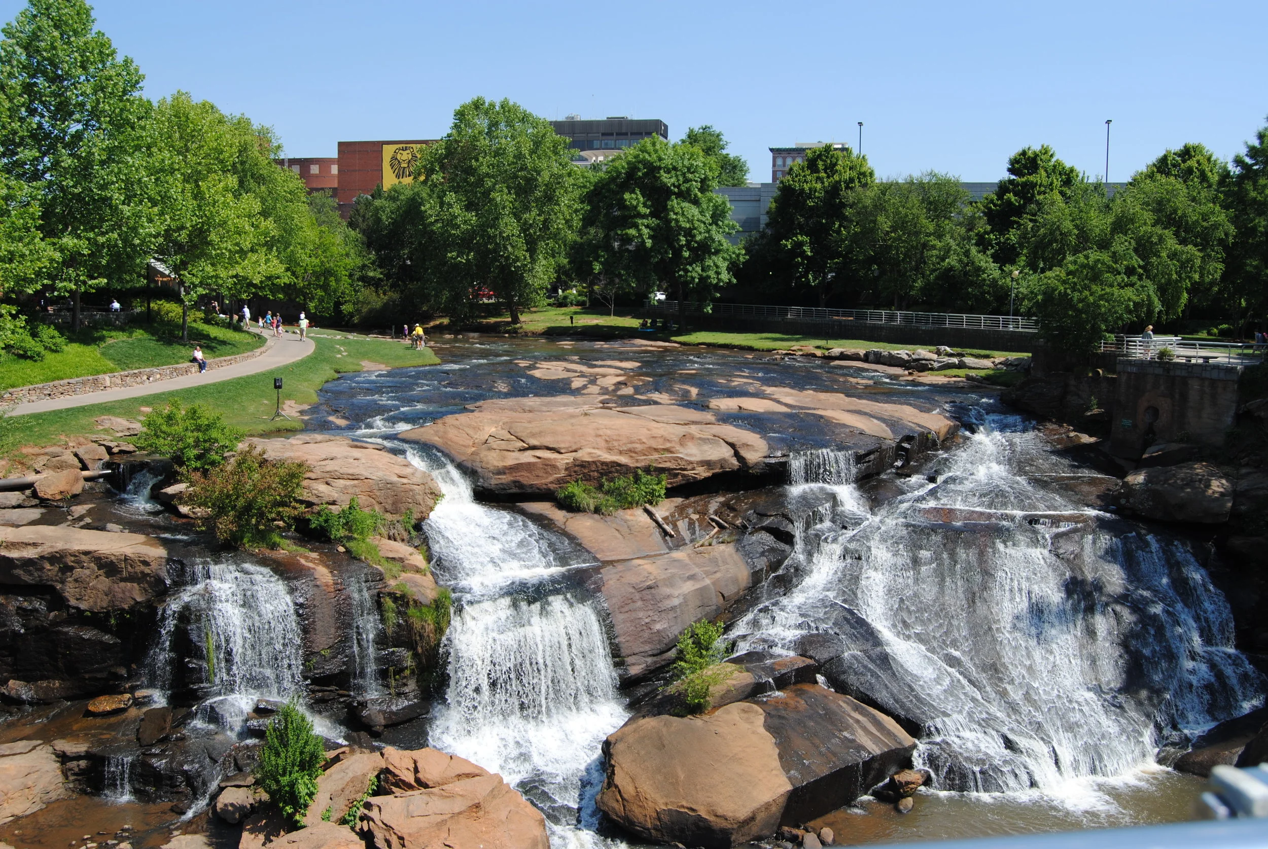 Falls Park 2 minute walk from your apartment