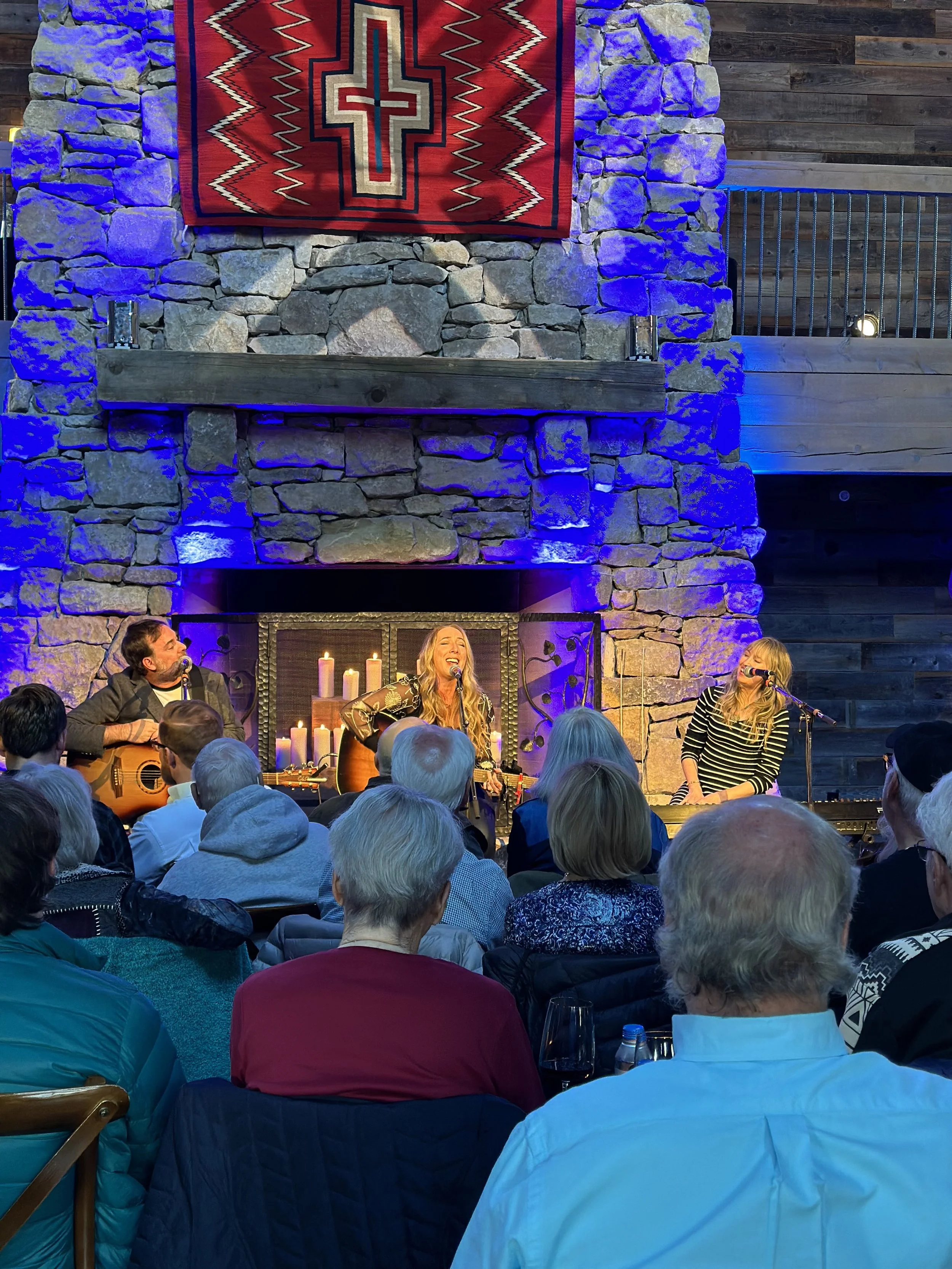 The Bluebird Cafe Goes to Santa Fe