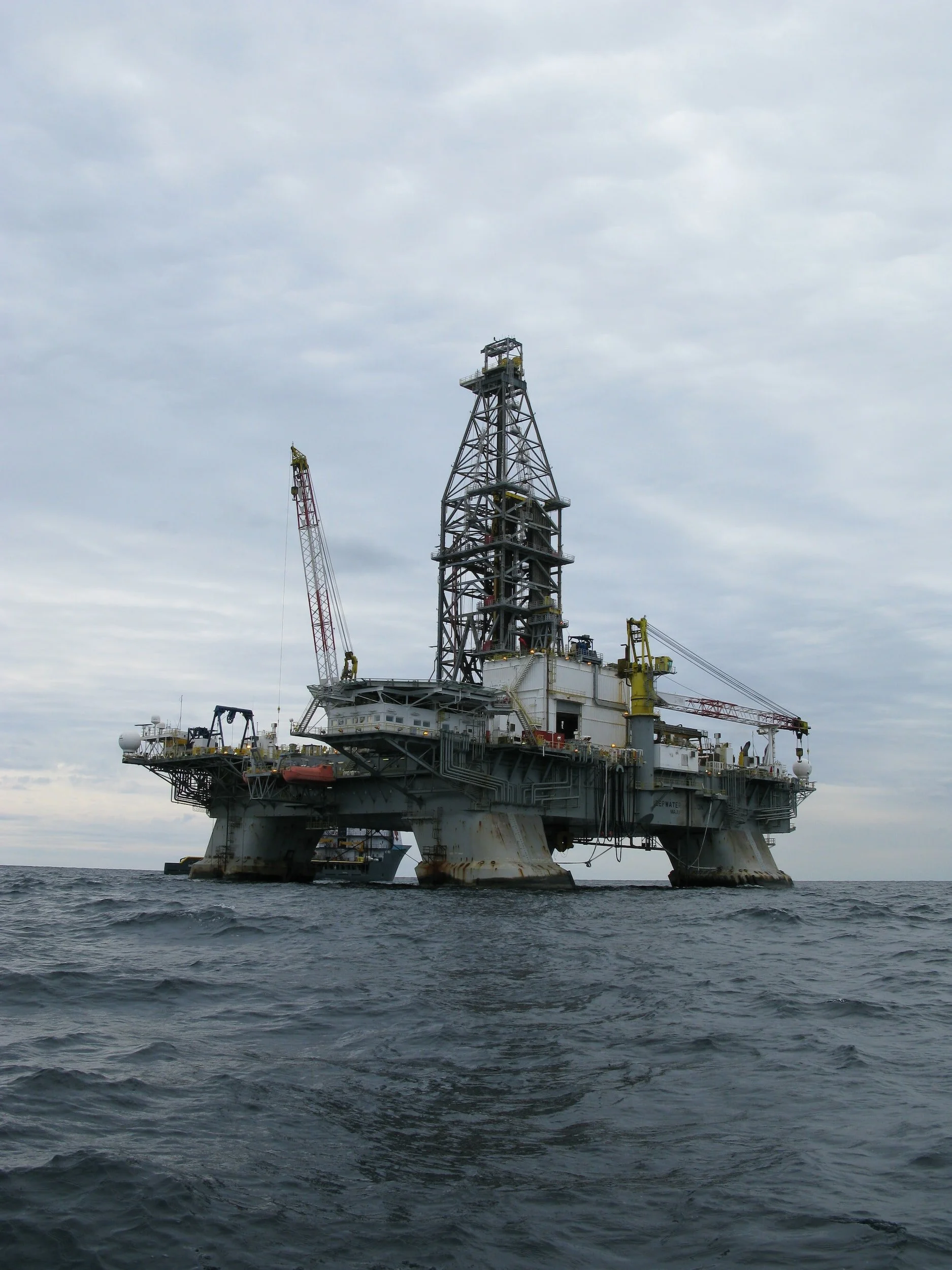 Oil falls as US releases more from strategic reserve