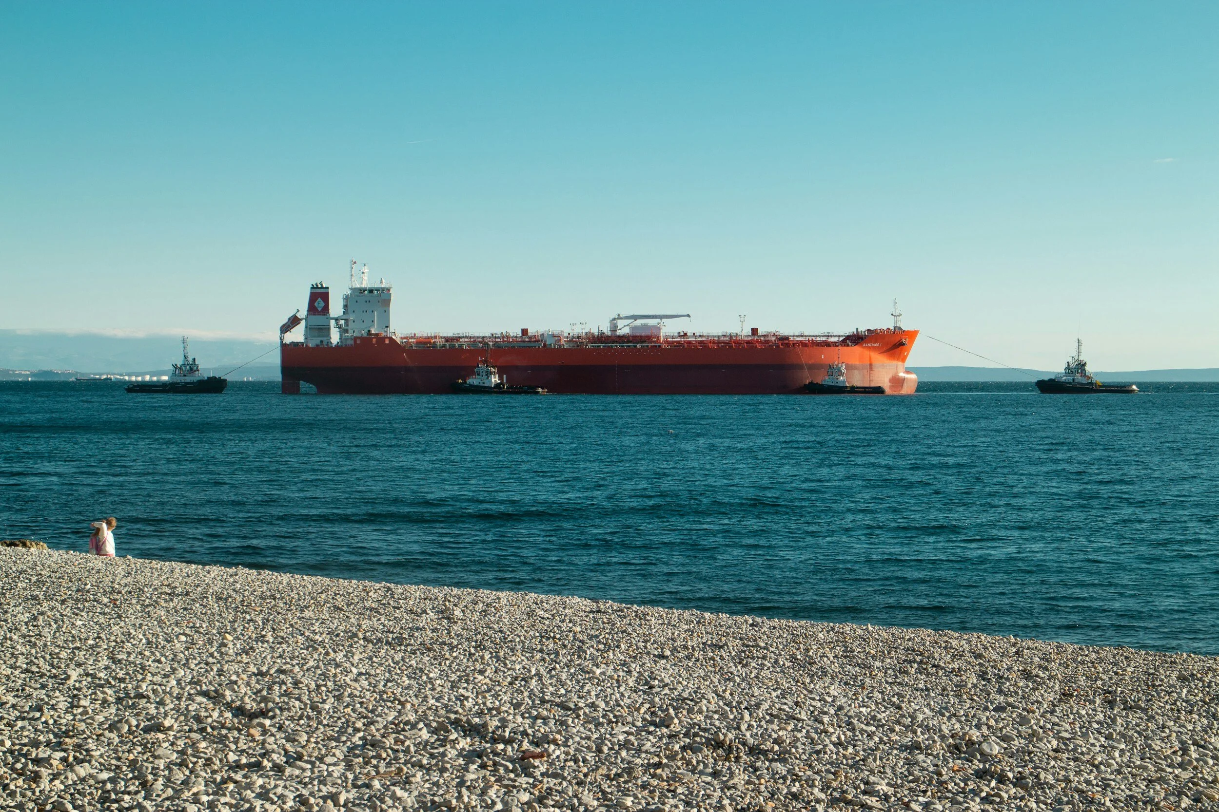 Tanker diversions rise with Red Sea tensions, but most oil &amp; gas shippers still transit the Red Sea