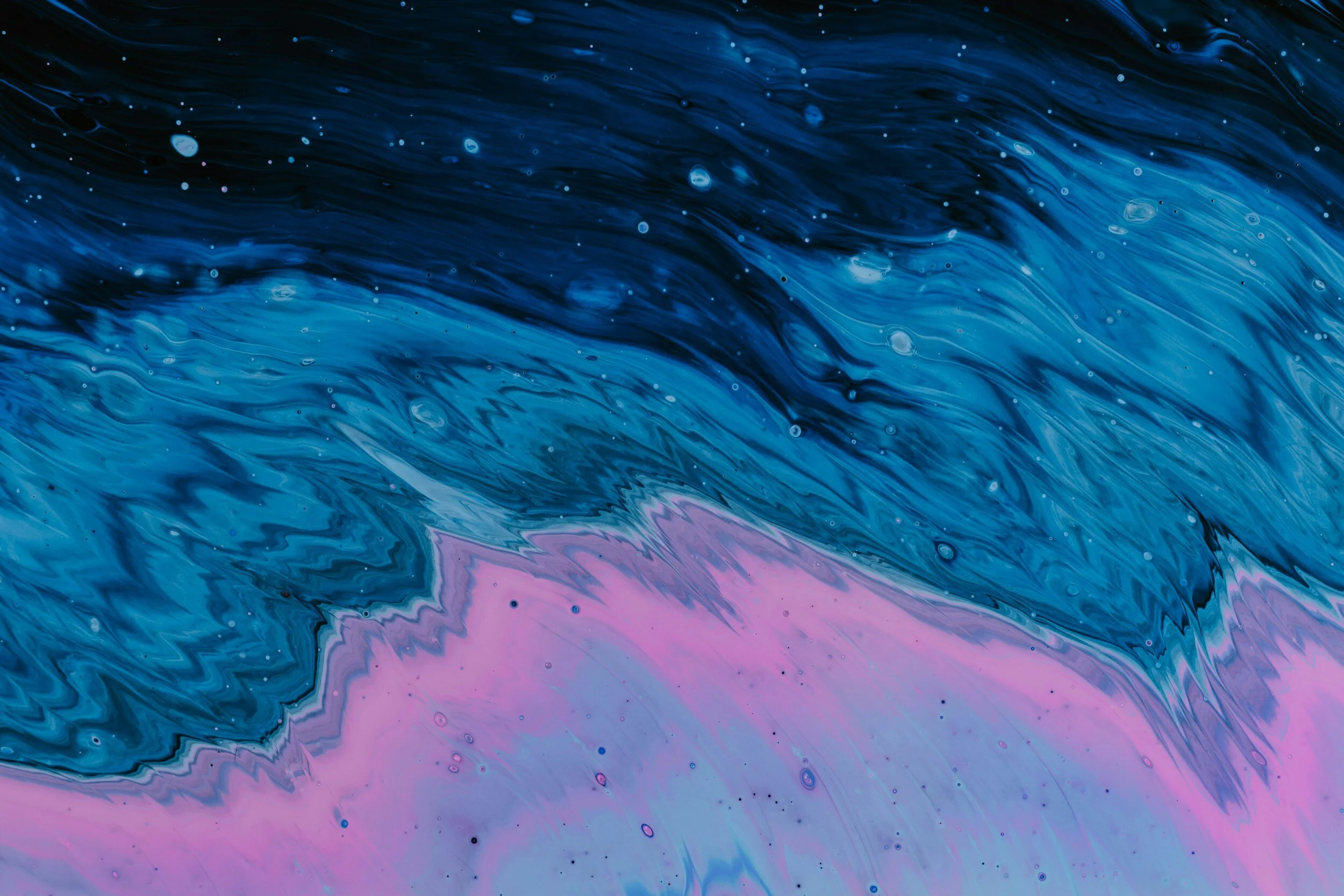 Oil gains as tensions escalate in the Middle East