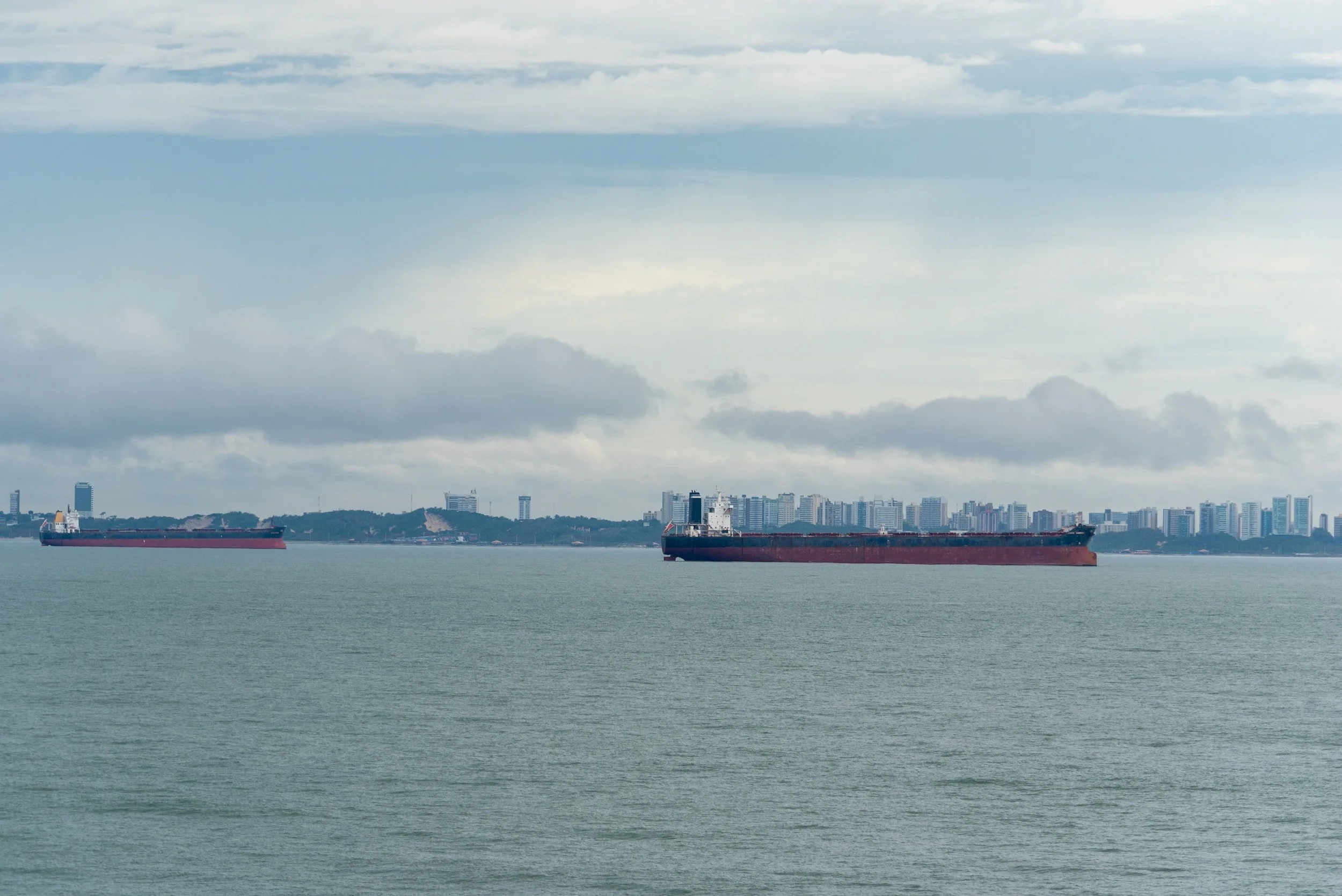 The capesizes and the panamaxes put further pressure on the Baltic Dry Index
