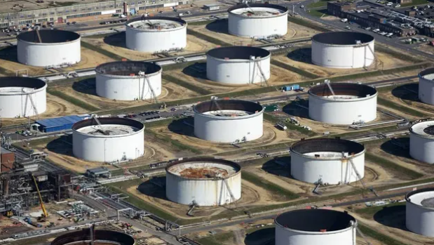 The puzzle of low Middle East Gulf oil storage levels